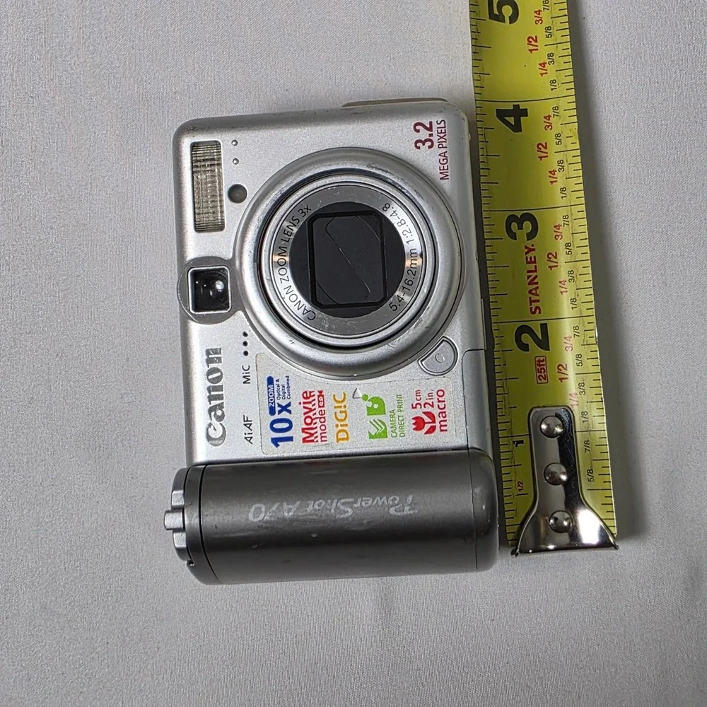 Canon PowerShot A70 Digital‎ Camera 3.2MP 3x Optical Zoom Vintage Y2K PARTS ONLY